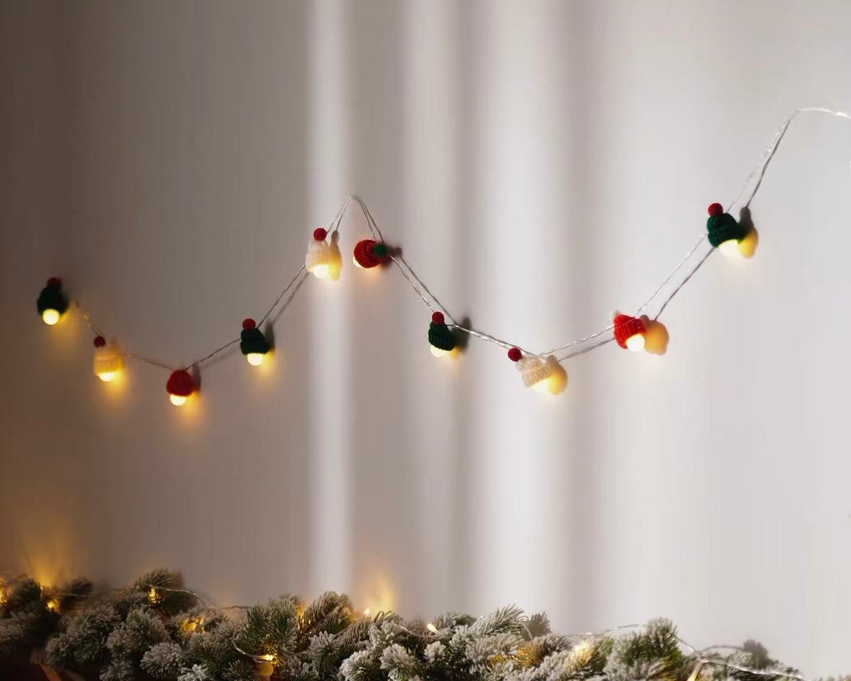 Cozy Christmas Hat LED Fairy Lights